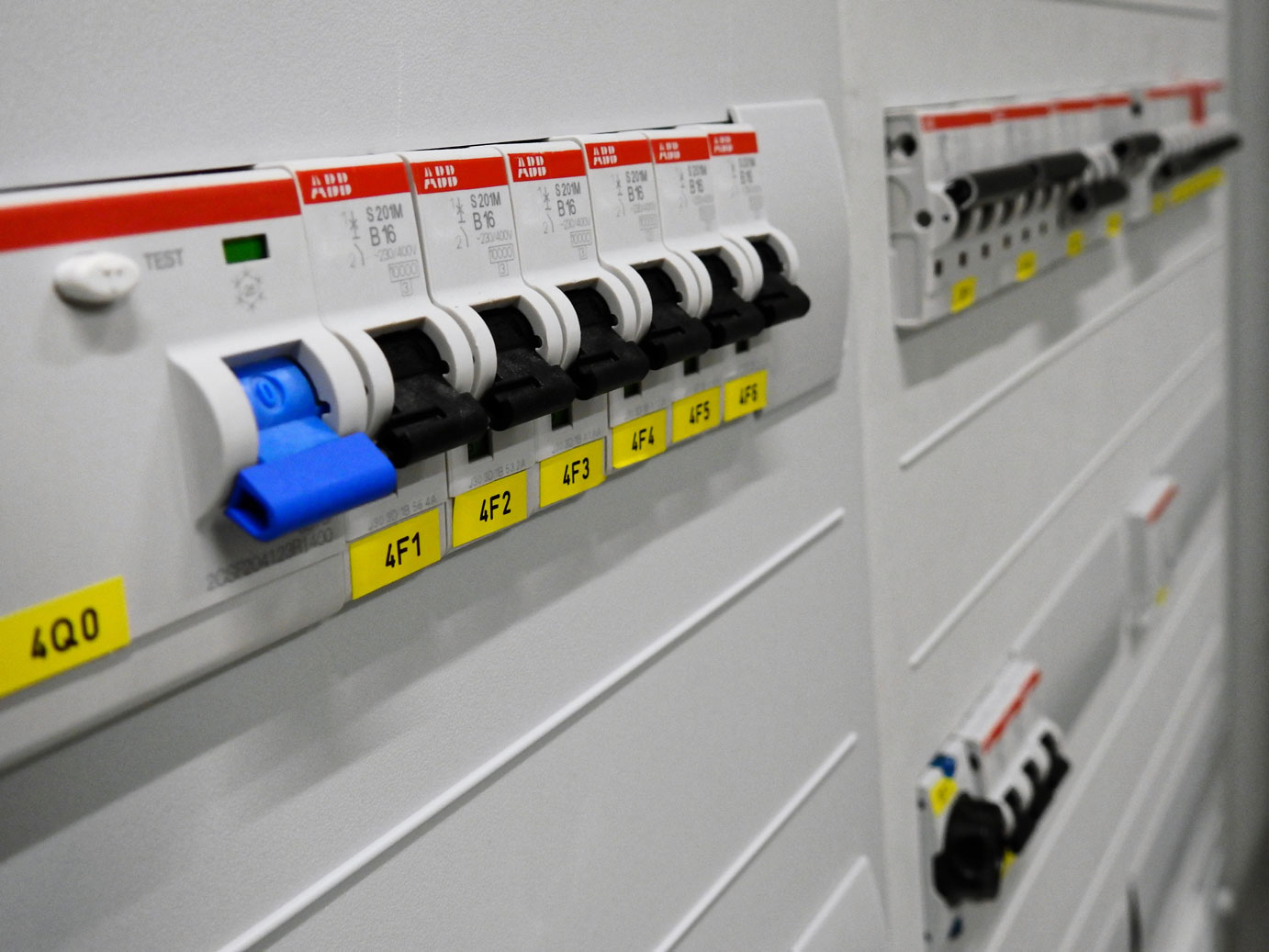 Gebäudeautomation und Lichtsteuerung